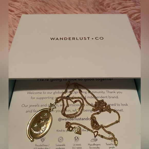 Sun and moon gold necklace - Picture 5 of 7